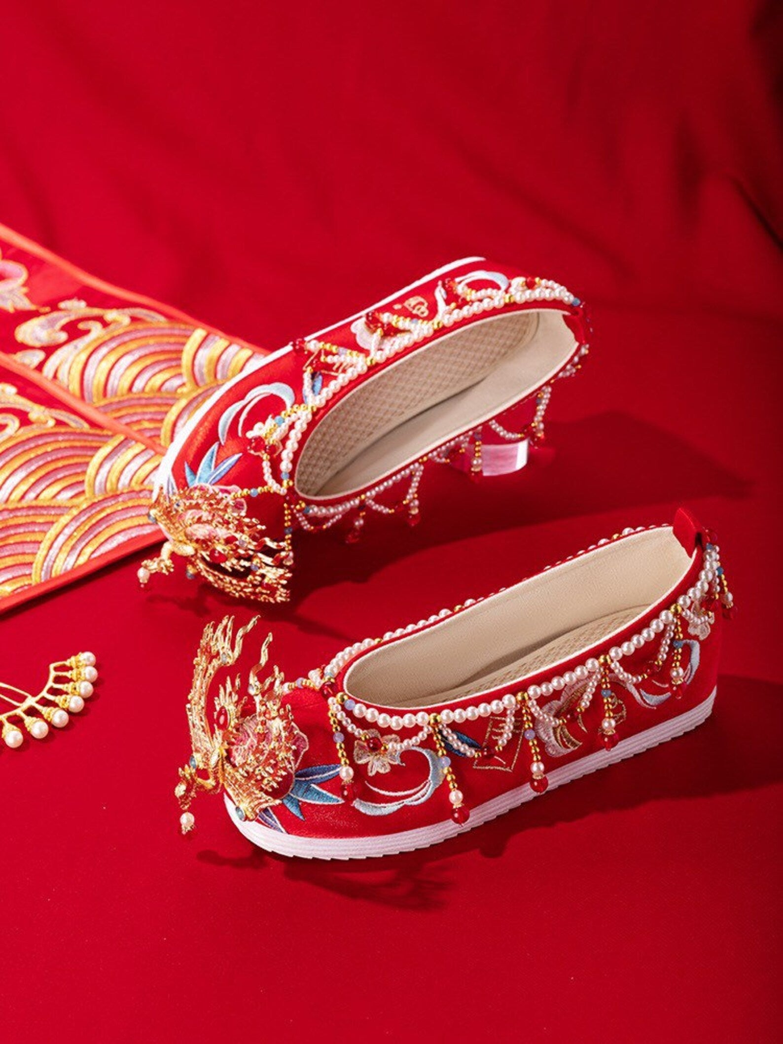 Traditional Red Chinese Wedding Shoes On Stock Photo 571761610 |  Shutterstock